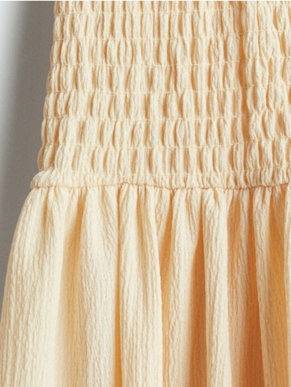 H&M SMOCKED JERSEY MAXI DRESS Yellow Size S - Picture 15 of 16